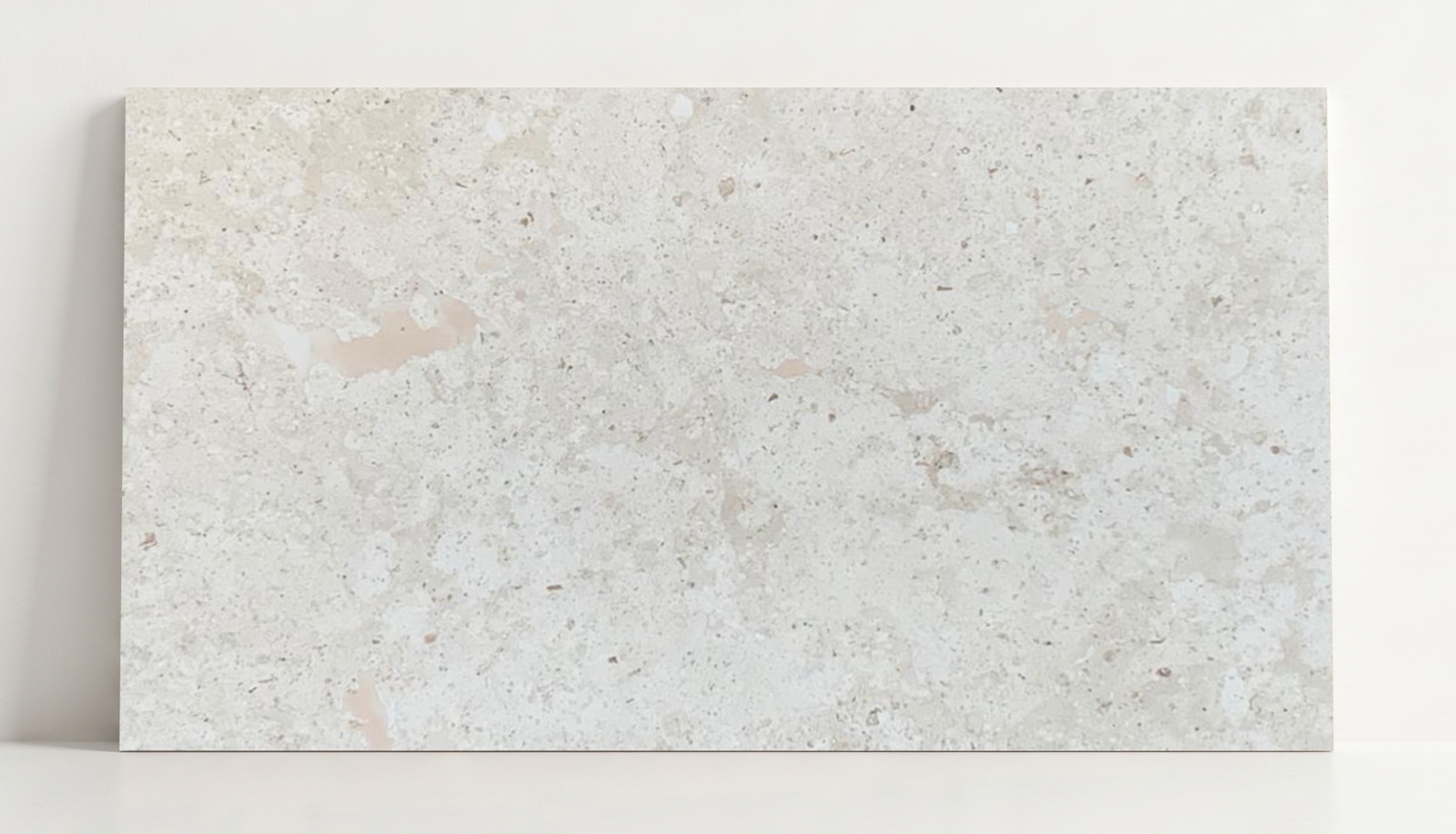 TILE IVORY HAMMERED TRAVERTINE 24
